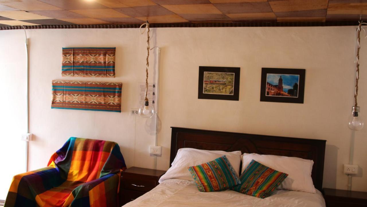 Hospedaje Los Ponchos Otavalo Exterior photo
