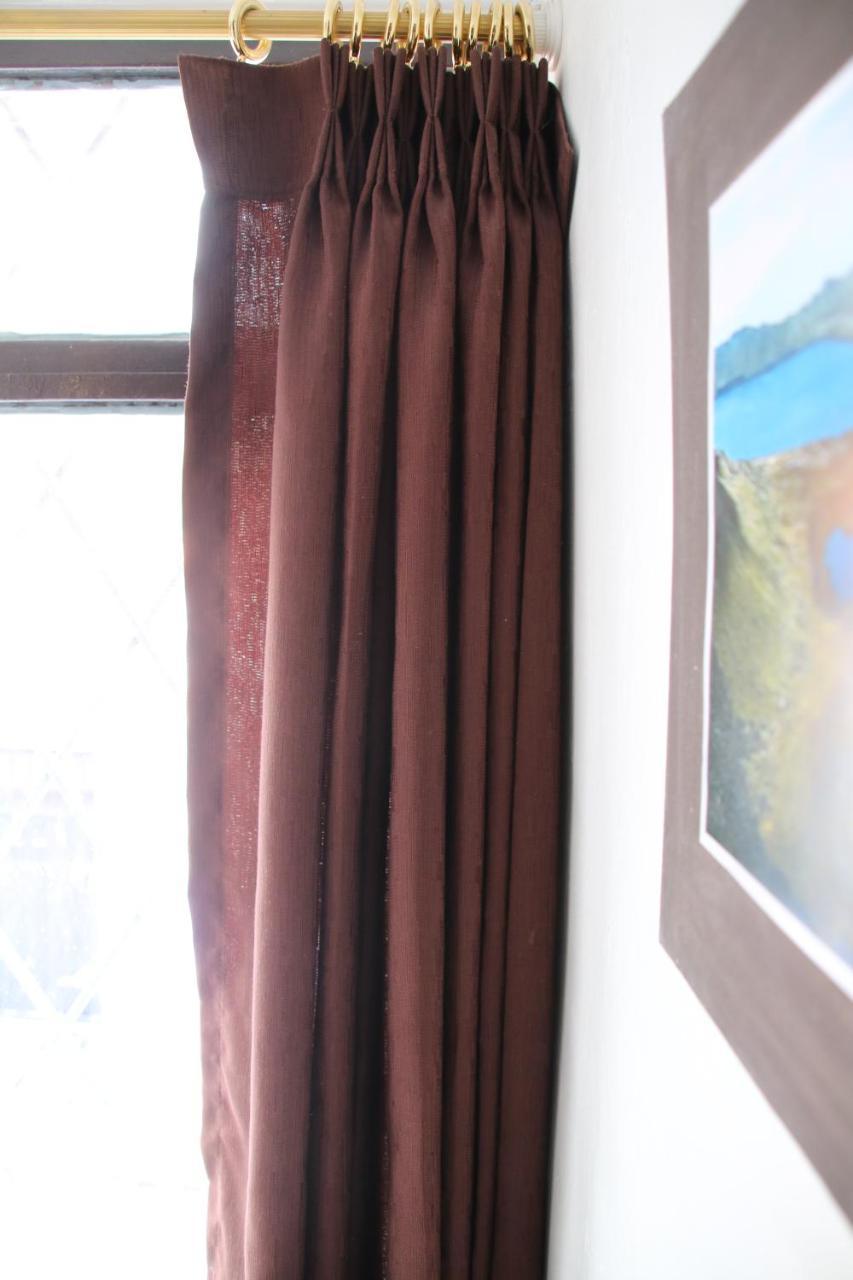 Hospedaje Los Ponchos Otavalo Exterior photo